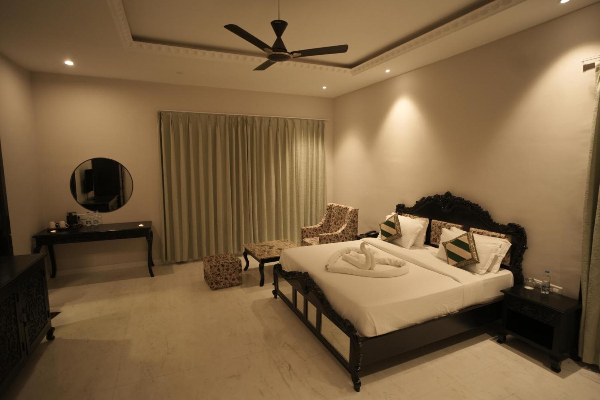 Surya Uday Villa Udaipur Extérieur photo