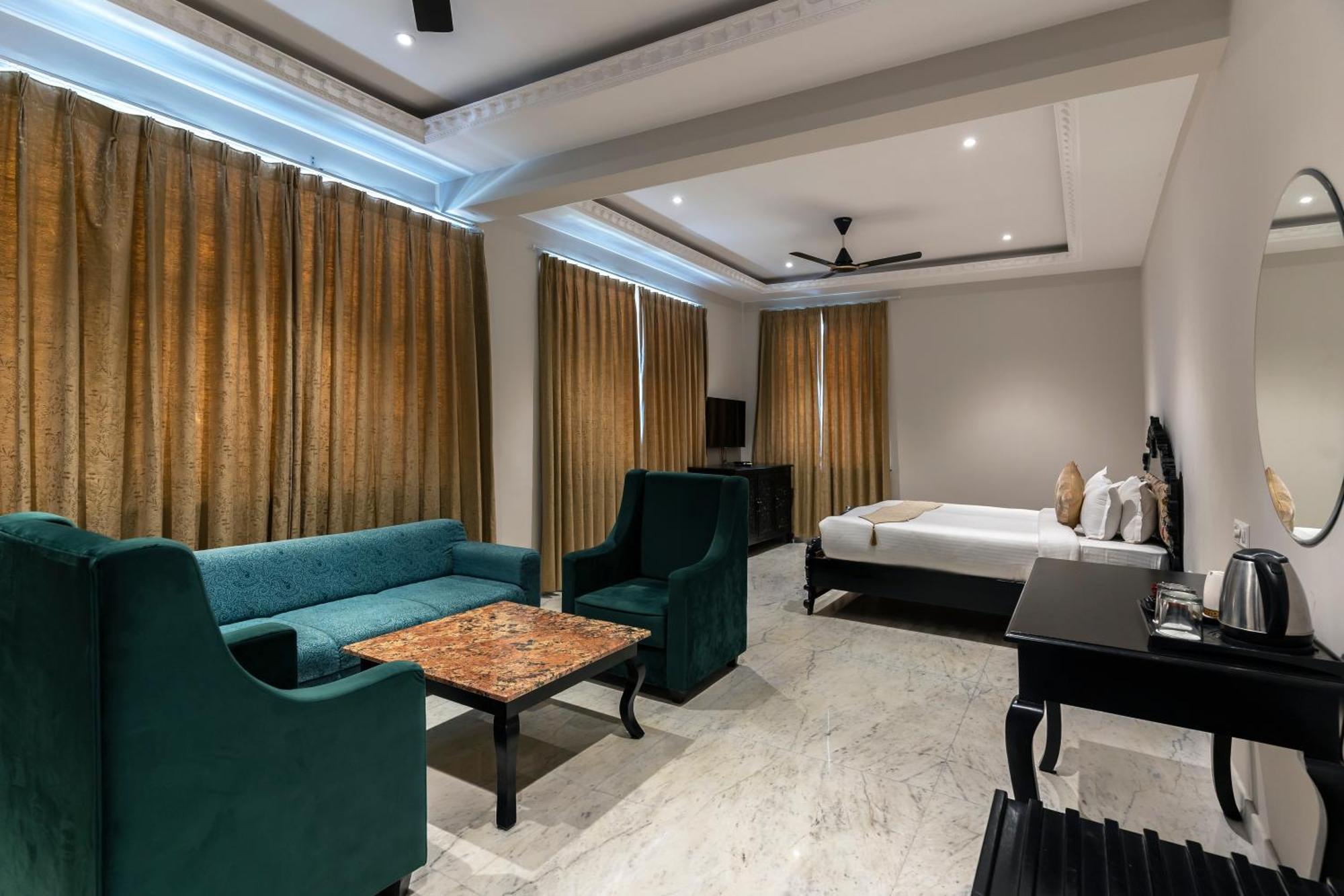 Surya Uday Villa Udaipur Extérieur photo