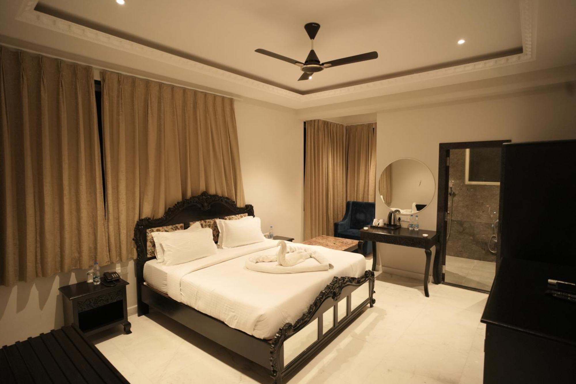 Surya Uday Villa Udaipur Extérieur photo