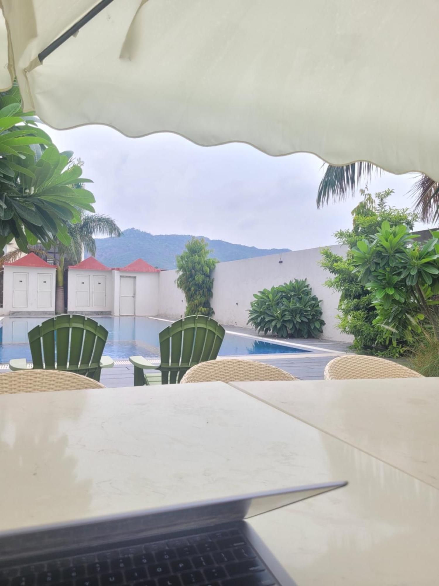 Surya Uday Villa Udaipur Extérieur photo