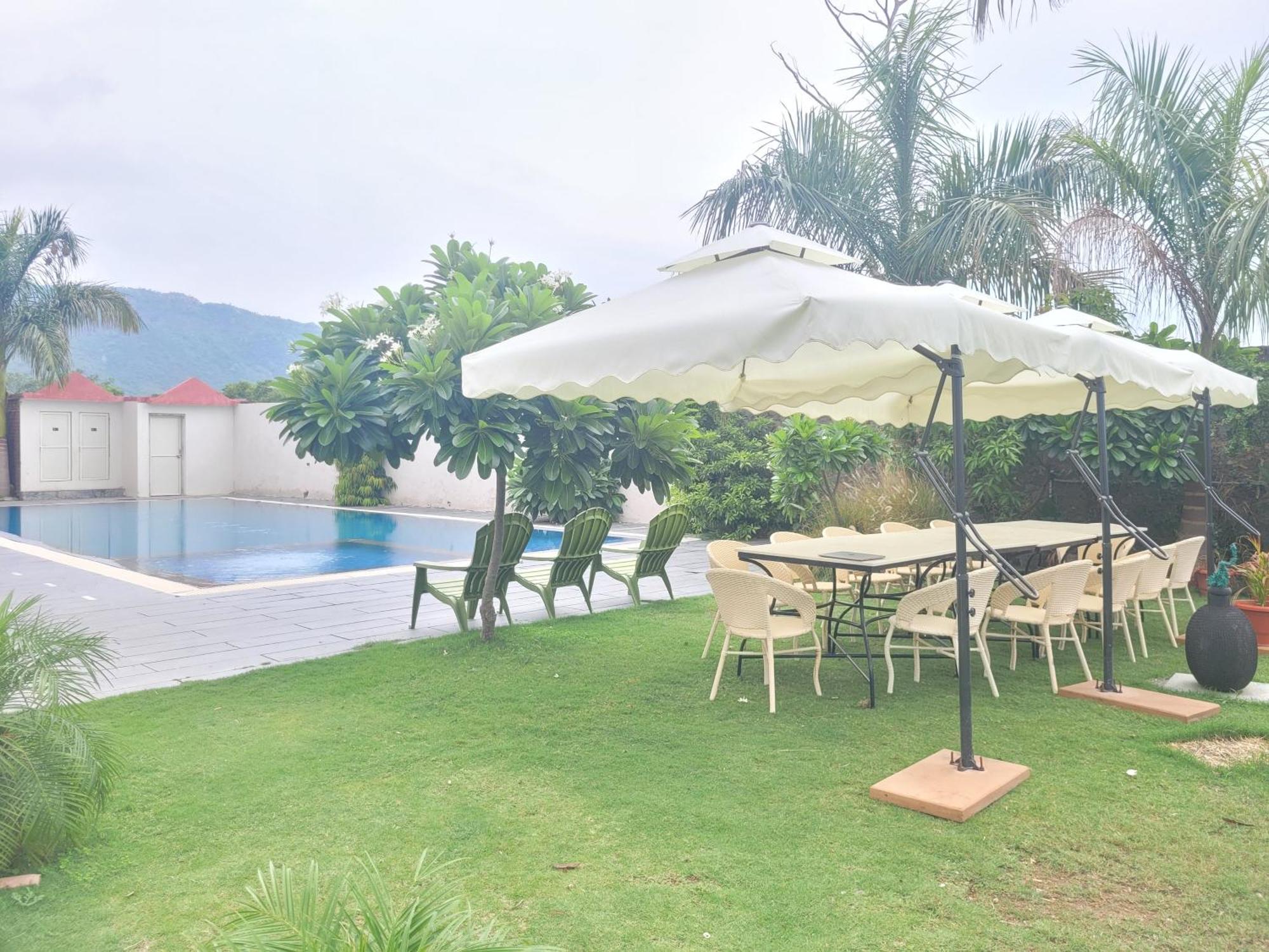 Surya Uday Villa Udaipur Extérieur photo